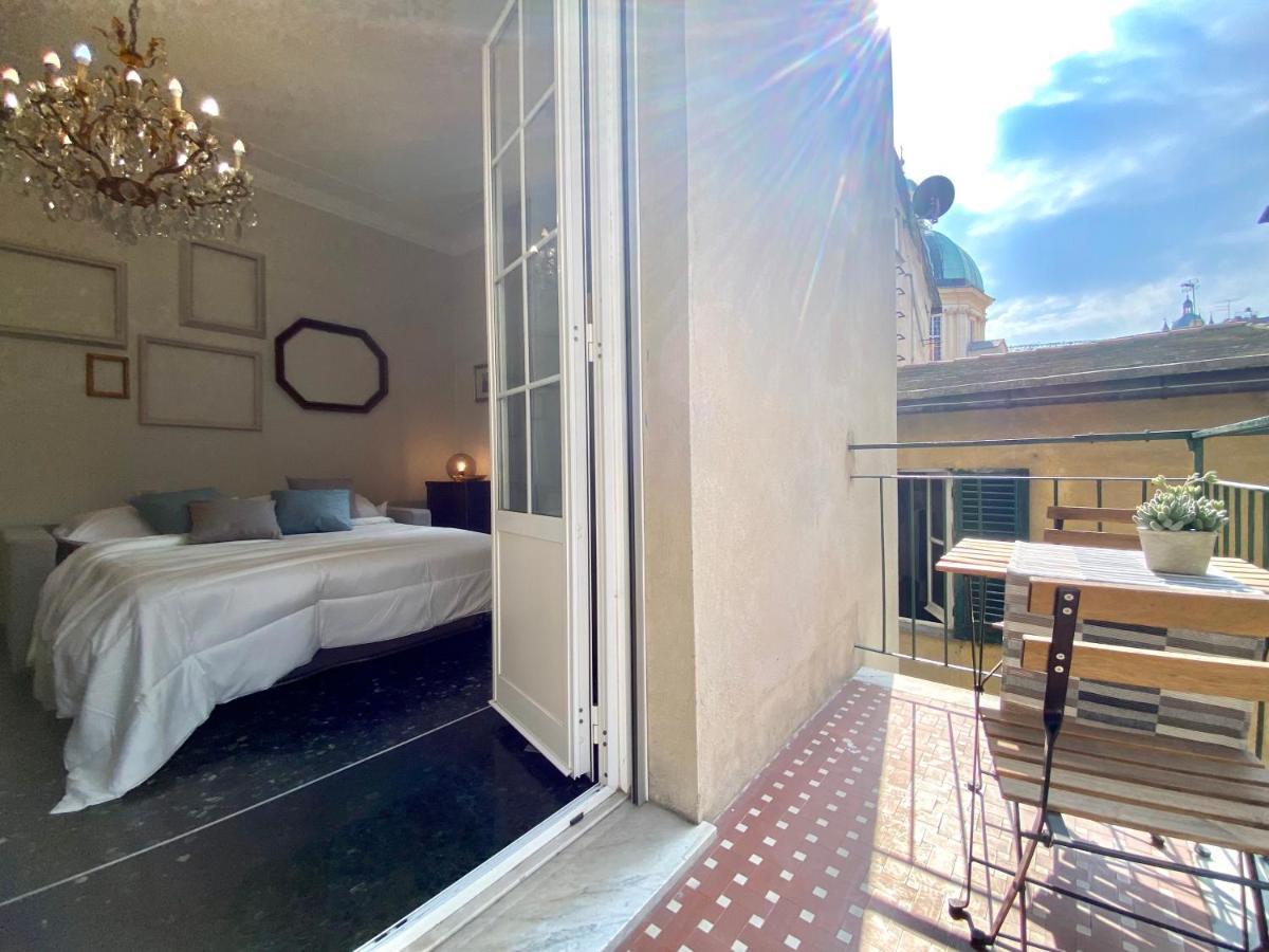 Casaviva- Ampio Appartamento Nei Vicoli Di Genova Экстерьер фото
